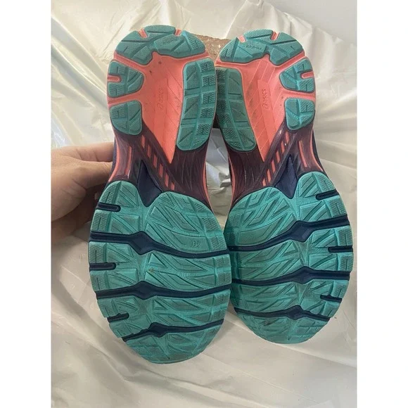 Women's GT-2000 8 Trail Running/Training Tennis Shoes-Size‎ 9.5-Excellent Cond.